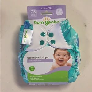 Brand new Bumgenius Freetime diaper Harper